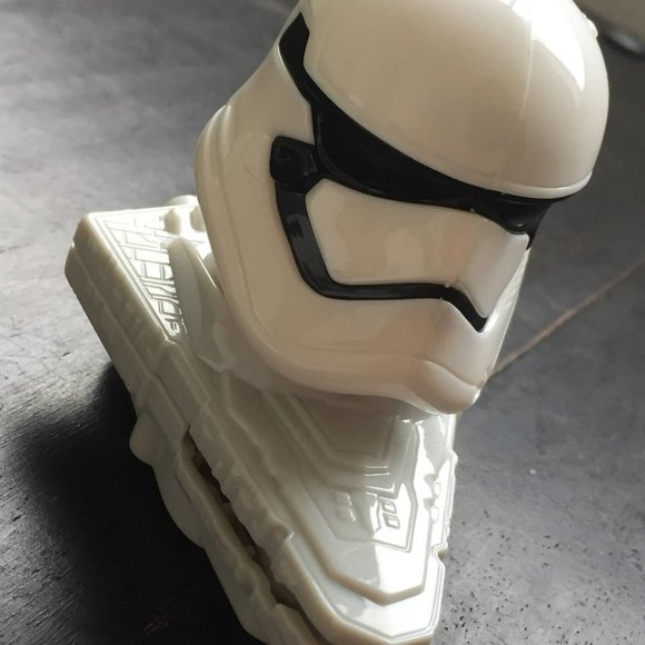 Star Wars Stormtrooper Toy - Picture 3 of 5